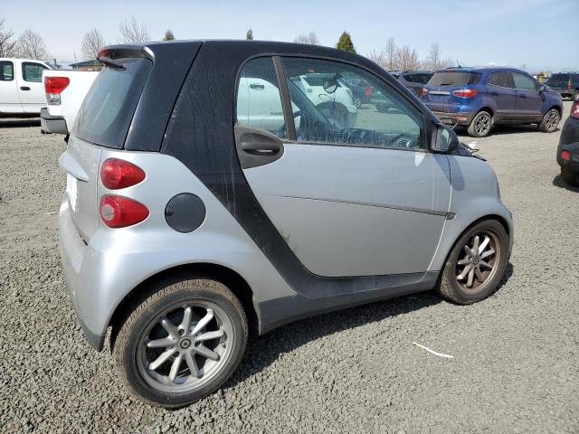 WMEEJ31X49K316777 - 2009 SMART FORTWO PURE SILVER photo 3