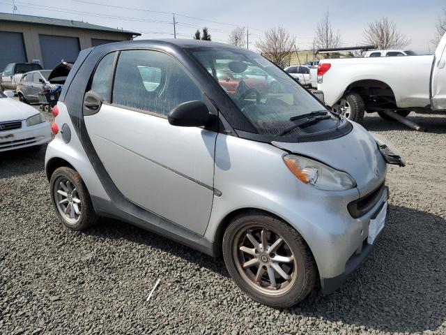 WMEEJ31X49K316777 - 2009 SMART FORTWO PURE SILVER photo 4