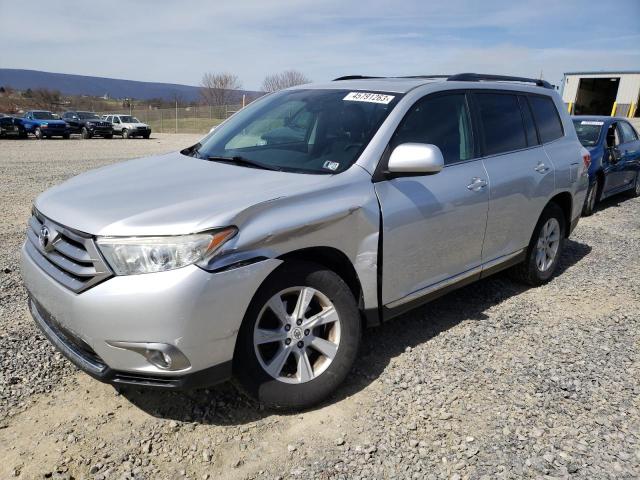 5TDBK3EH5DS202628 - 2013 TOYOTA HIGHLANDER BASE SILVER photo 1