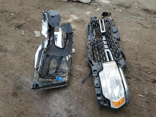 3C6UR5DJ1NG142729 - 2022 RAM 2500 BIG HORN/LONE STAR WHITE photo 13