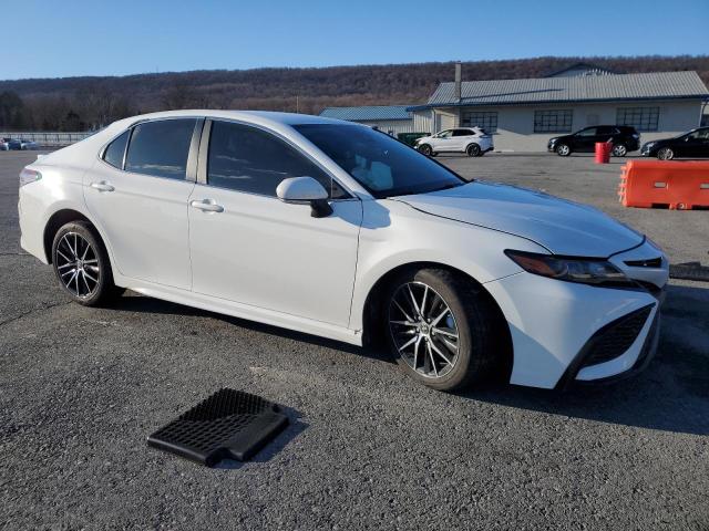 4T1G11BK2RU115944 - 2024 TOYOTA CAMRY SE NIGHT SHADE WHITE photo 4