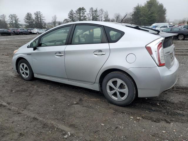 JTDKN3DU0D1646471 - 2013 TOYOTA PRIUS SILVER photo 2