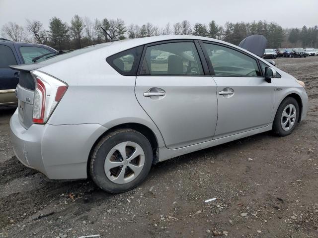 JTDKN3DU0D1646471 - 2013 TOYOTA PRIUS SILVER photo 3