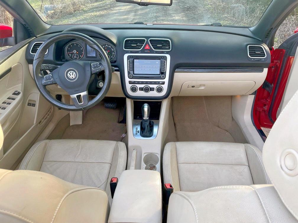 WVWFW8AH3EV001617 - 2014 VOLKSWAGEN EOS LUX RED photo 9