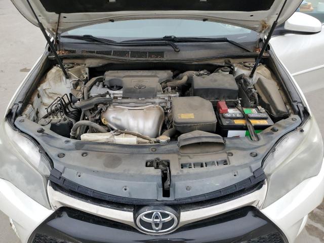 4T1BF1FKXFU937487 - 2015 TOYOTA CAMRY LE WHITE photo 11