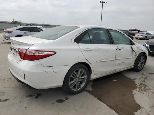 4T1BF1FKXFU937487 - 2015 TOYOTA CAMRY LE WHITE photo 3