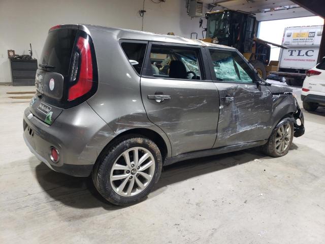 KNDJP3A5XJ7505256 - 2018 KIA SOUL + SILVER photo 3