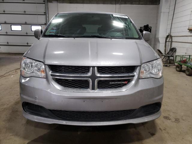 2C4RDGCG1GR311076 - 2016 DODGE GRAND CARA SXT GRAY photo 5