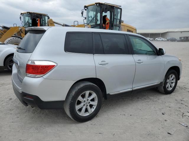 5TDZA3EH5DS042106 - 2013 TOYOTA HIGHLANDER BASE Gris photo 3