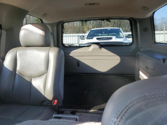 1GKEK13Z53J130939 - 2003 GMC YUKON BLACK photo 10