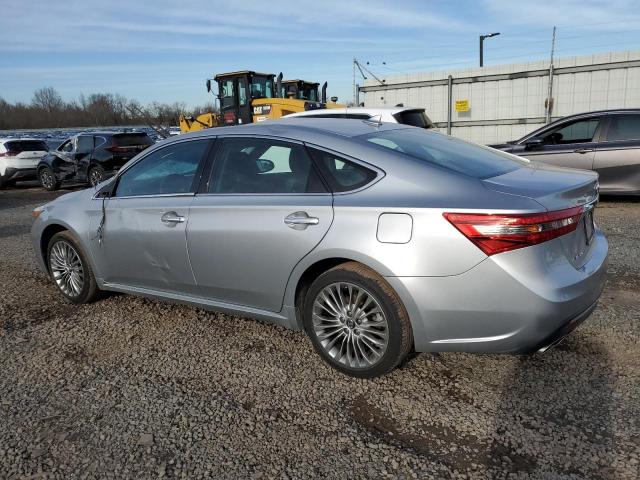 4T1BK1EB0JU281175 - 2018 TOYOTA AVALON XLE SILVER photo 2