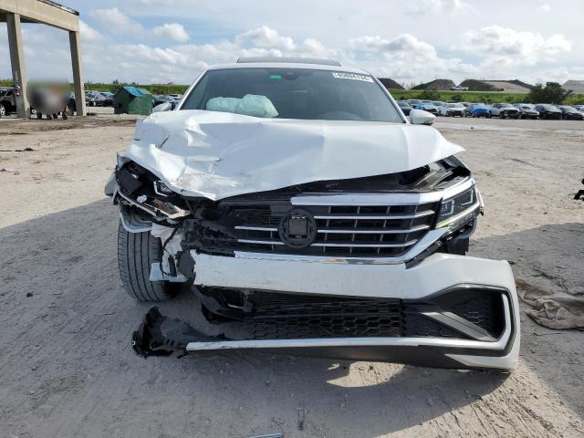 1VWMA7A38NC000461 - 2022 VOLKSWAGEN PASSAT R-LINE Ақ фото 5