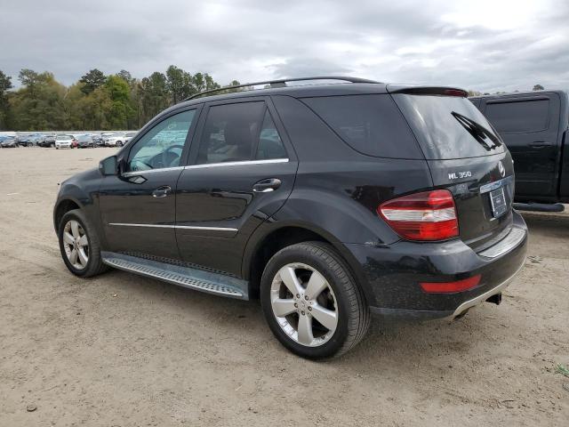 4JGBB8GB0BA729486 - 2011 MERCEDES-BENZ ML 350 4MATIC BLACK photo 2