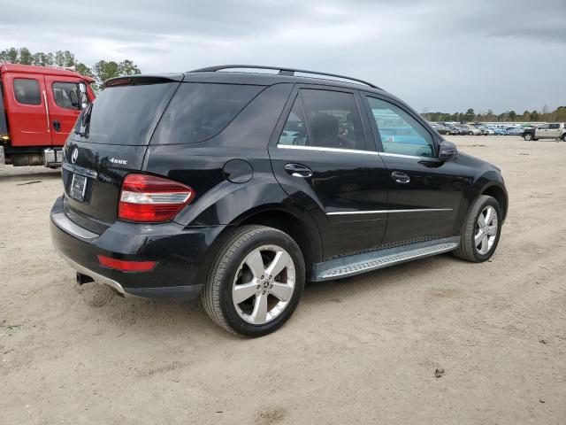 4JGBB8GB0BA729486 - 2011 MERCEDES-BENZ ML 350 4MATIC BLACK photo 3