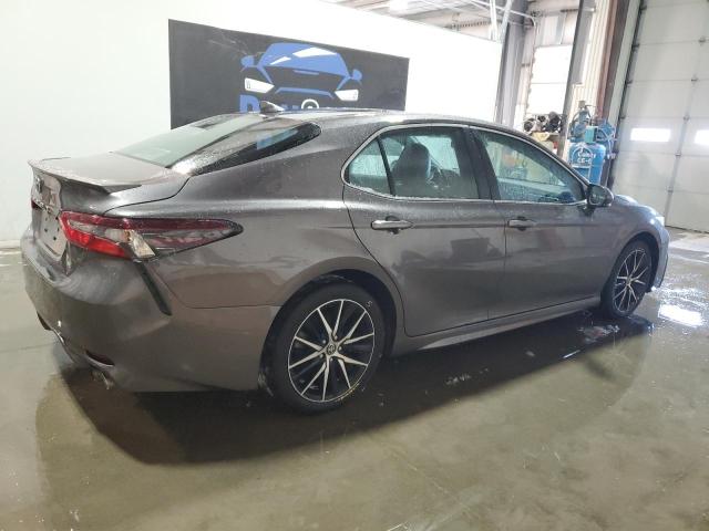 4T1G11AK8PU809181 - 2023 TOYOTA CAMRY SE NIGHT SHADE GRAY photo 3