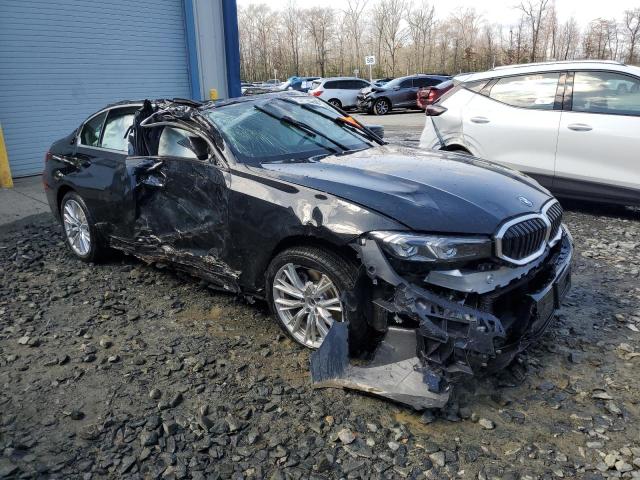 3MW39FS03R8E11380 - 2024 BMW 330XE BLACK photo 4