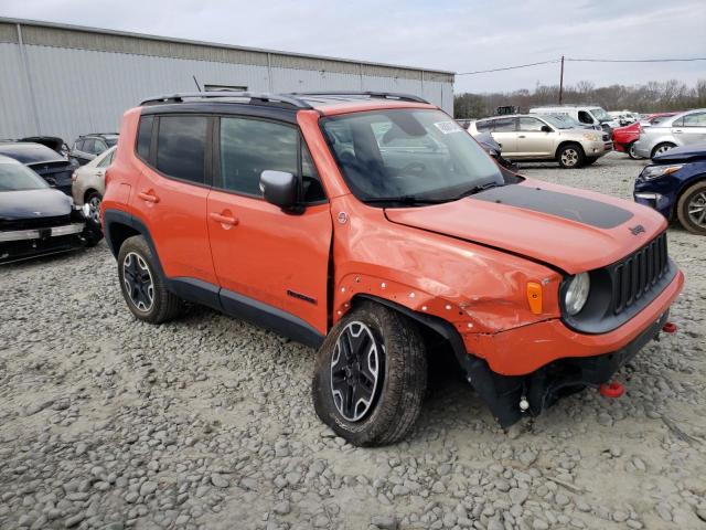 ZACCJBCT6FPB41587 - 2015 JEEP RENEGADE TRAILHAWK ORANGE photo 4