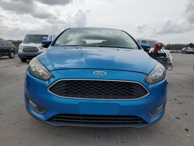 1FADP3K20GL403696 - 2016 FORD FOCUS SE BLUE photo 5