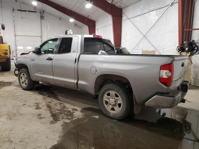 5TFUY5F10MX980477 - 2021 TOYOTA TUNDRA DOUBLE CAB SR/SR5 SILVER photo 2
