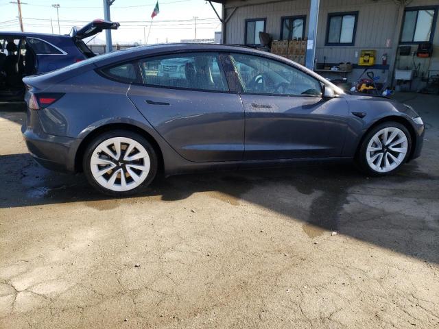 5YJ3E1EA2NF241850 - 2022 TESLA MODEL 3 GRAY photo 3