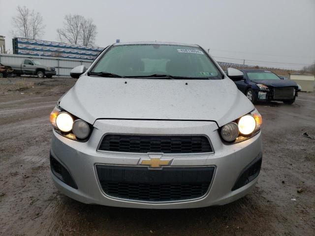 1G1JC6SG1G4140756 - 2016 CHEVROLET SONIC LT SILVER photo 5