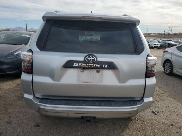 JTEBU5JR1G5361480 - 2016 TOYOTA 4RUNNER SR5/SR5 PREMIUM SILVER photo 6