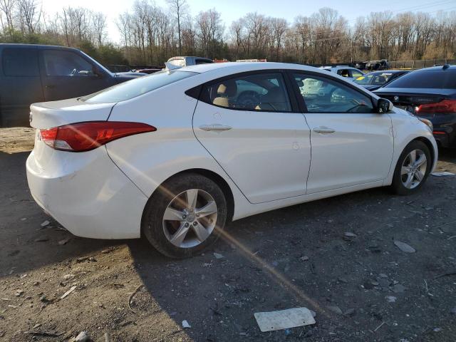 5NPDH4AE9DH371615 - 2013 HYUNDAI ELANTRA GLS WHITE photo 3