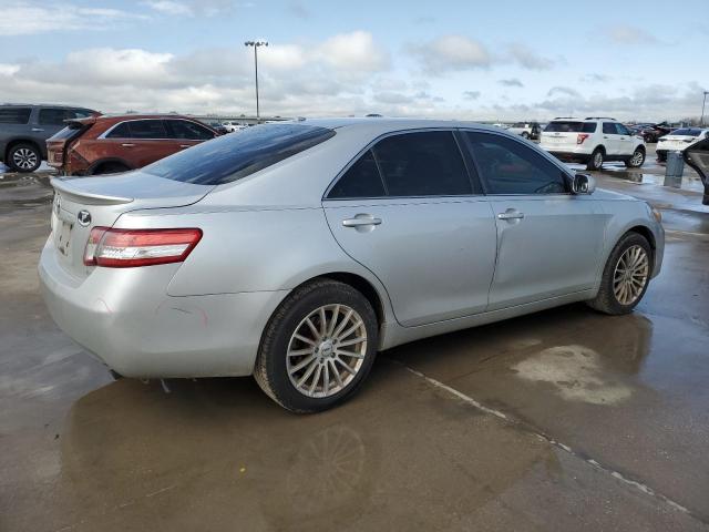 4T4BF3EK6AR003855 - 2010 TOYOTA CAMRY BASE SILVER photo 3