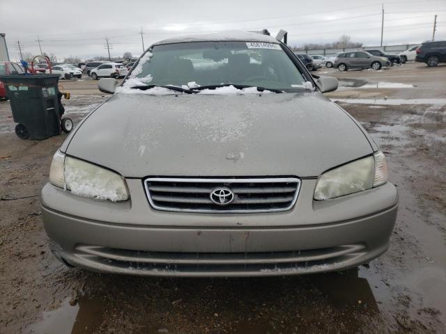 JT2BF22K810334093 - 2001 TOYOTA CAMRY CE TAN photo 5