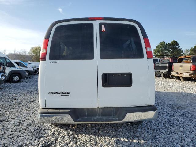 1GAHG39U671214932 - 2007 CHEVROLET EXPRESS G3 WHITE photo 6