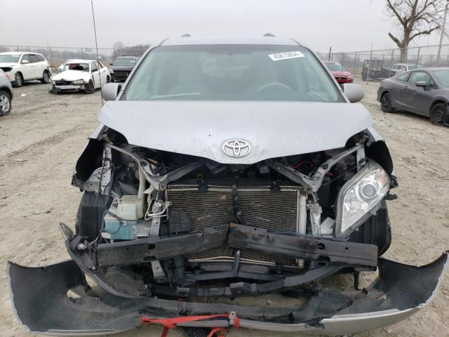 5TDJK3DC7BS013364 - 2011 TOYOTA SIENNA LE SILVER photo 5