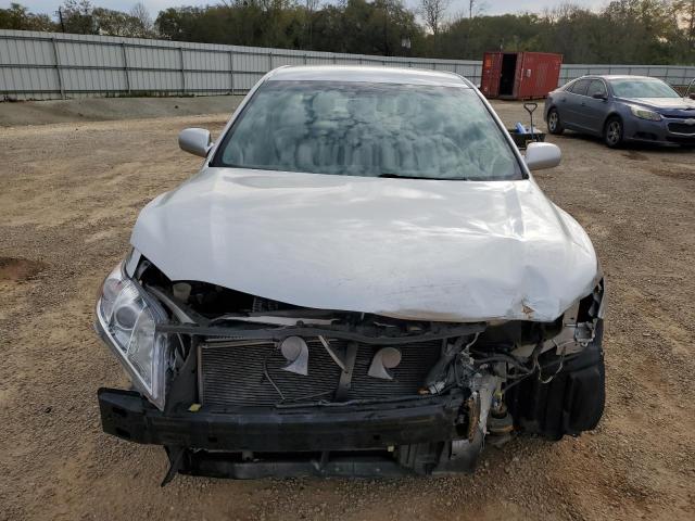 4T1BE46K39U368880 - 2009 TOYOTA CAMRY BASE SILVER photo 5