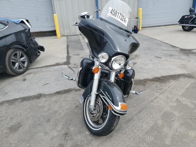 1HD1FCW196Y684916 - 2006 HARLEY-DAVIDSON FLHTCUI 黑色 照片 2