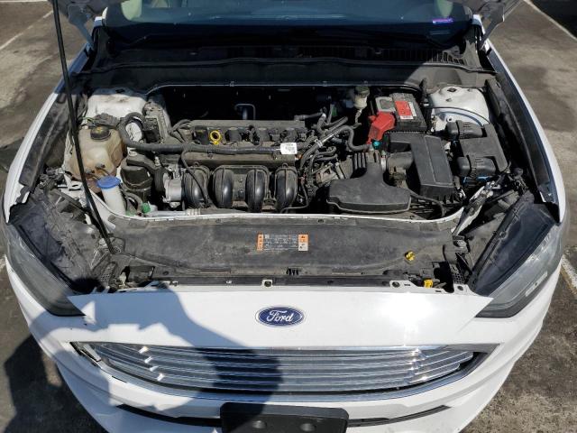 3FA6P0H79HR399354 - 2017 FORD FUSION SE WHITE photo 11