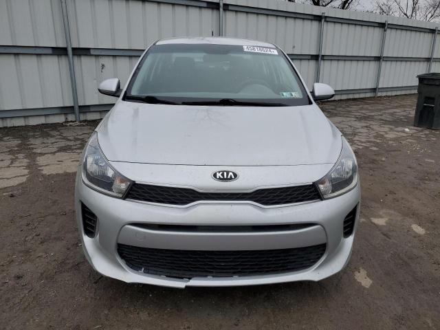 3KPA24AB6JE075929 - 2018 KIA RIO LX SILVER photo 5