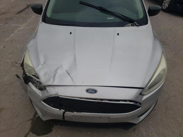 1FADP3E23FL248667 - 2015 FORD FOCUS S SILVER photo 11