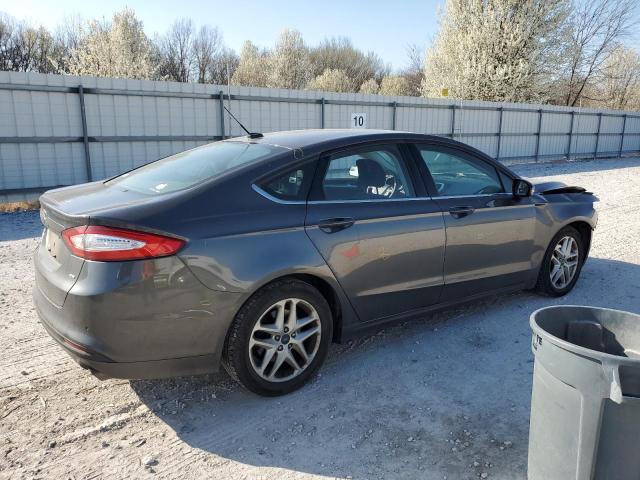 3FA6P0H77GR304661 - 2016 FORD FUSION SE GRAY photo 3