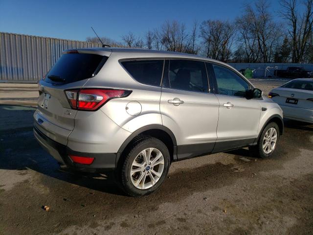 1FMCU9GD1HUF08105 - 2017 FORD ESCAPE SE SILVER photo 3