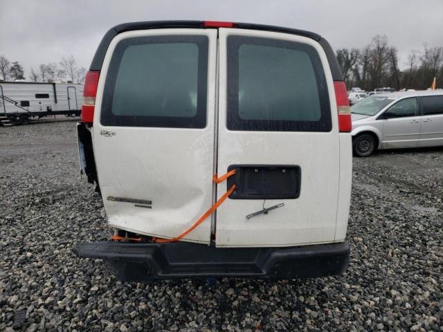 1GCWGFFA3E1111328 - 2014 CHEVROLET EXPRESS G2 WHITE photo 6