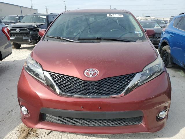 5TDXZ3DC2HS814377 - 2017 TOYOTA SIENNA SE MAROON photo 5