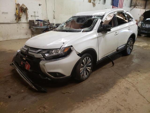 JA4AZ3A33LZ030687 - 2020 MITSUBISHI OUTLANDER SE WHITE photo 2