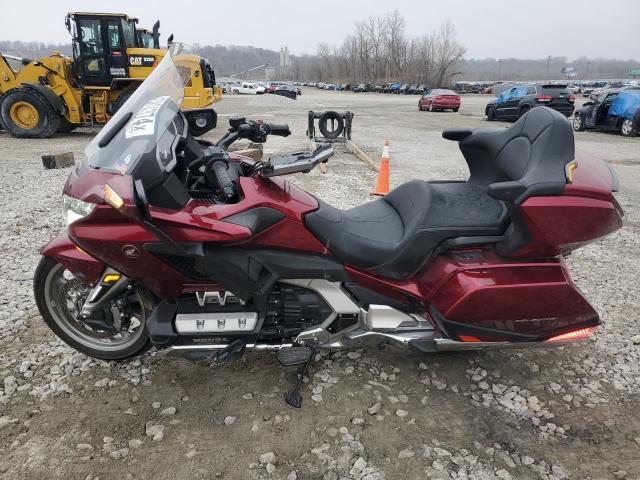 JH2SC7953JK001373 - 2018 HONDA GL1800 D RED photo 3