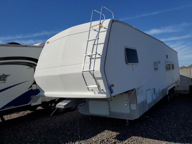 4X4FSAD3X4C016252 - 2004 RIVR CAMPER WHITE photo 2