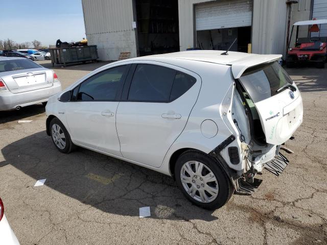 JTDKDTB33E1574969 - 2014 TOYOTA PRIUS C WHITE photo 2