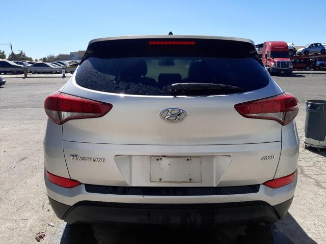 KM8J2CA48JU693598 - 2018 HYUNDAI TUCSON SE SILVER photo 6