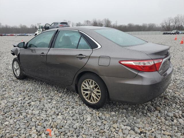 4T1BF1FK9HU444371 - 2017 TOYOTA CAMRY LE GRAY photo 2