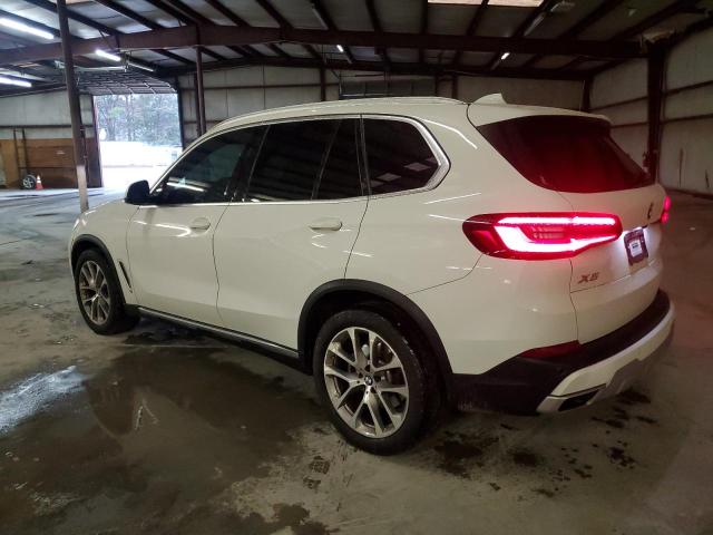 5UXCR4C08N9J61199 - 2022 BMW X5 SDRIVE 40I WHITE photo 2