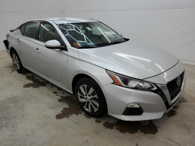 1N4BL4BV2LC221835 - 2020 NISSAN ALTIMA S SILVER photo 4