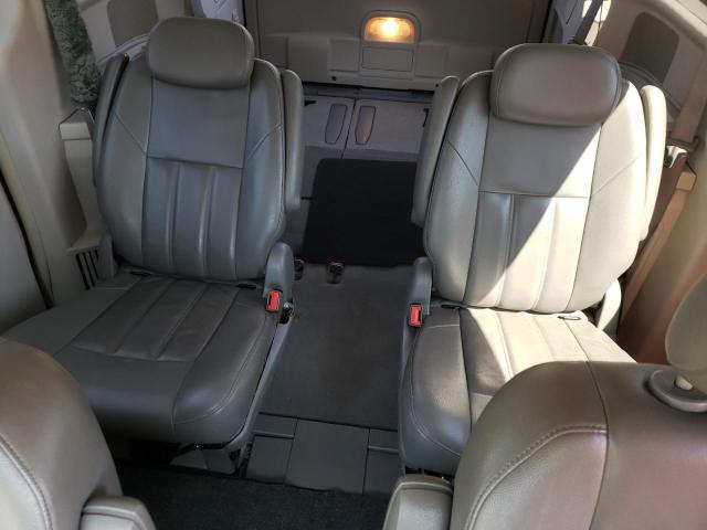 2A8HR54P38R709822 - 2008 CHRYSLER TOWN & COU TOURING წითელი ფოტო 10