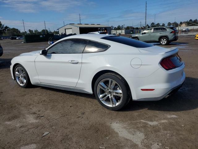 1FA6P8THXL5129012 - 2020 FORD MUSTANG WHITE photo 2